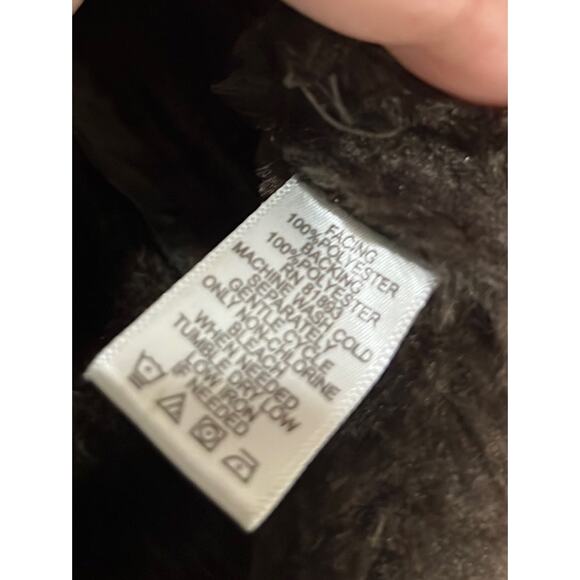 Style & Co Hunter Green suede look fur lined vest with hidden Snap buttons/ Size - Picture 9 of 12